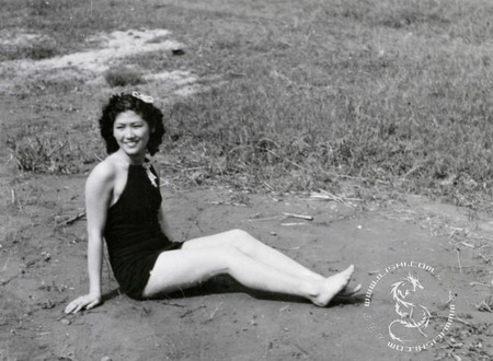 ��һ�N�@�G������r�ڵ�Ů��Ӿ�b��