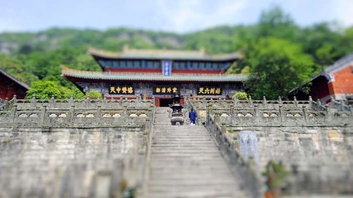 以真亂假的微縮景觀:高清移軸攝影