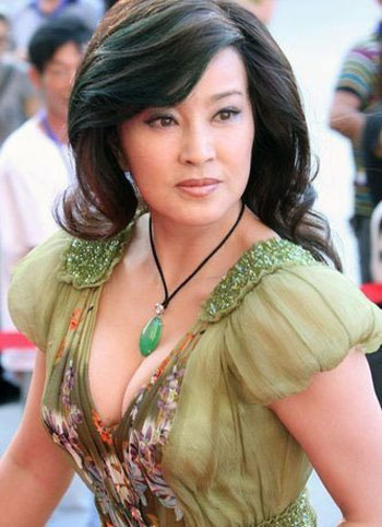 ��B��¶ 22λŮ�ǡ����顱ƴ�Ը�