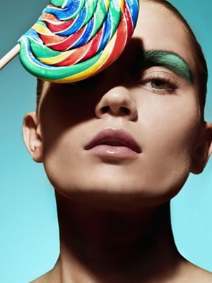 4���������д�ɫ ������������y��