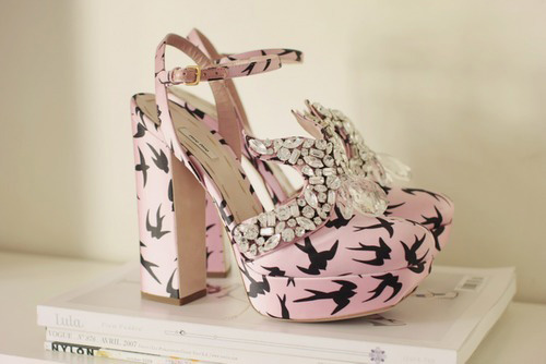 �߸�Ь���_���ϵă���