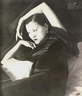 �R������̫�Ӑ�Ľ�����Ů����