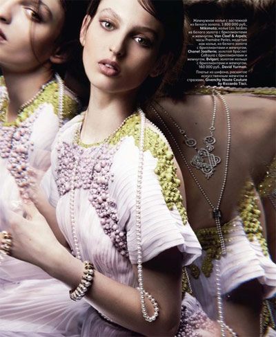 ��Ů���[�͹��錚��Ƭ