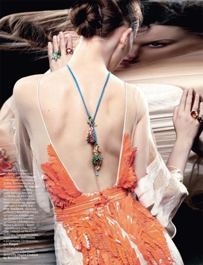 ��Ů���[�͹��錚��Ƭ