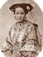 �M��DŮ��� �����c�R��