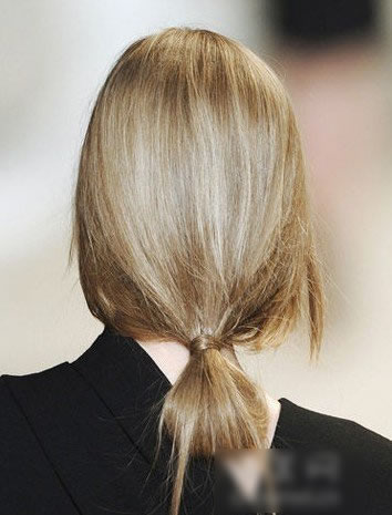 6款時尚新娘發(fā)型驚艷秀場