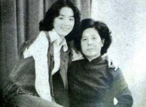 ����ϼ18�q���F��Ů�� ����������Ϣ