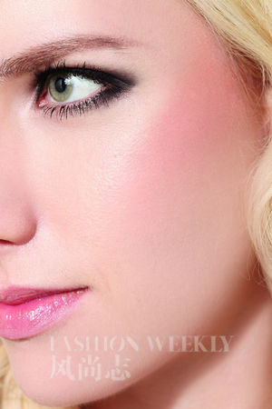 ����ɫ���x�y ׌�����^׃3Ů����