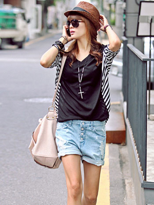 ����С�YŮ���ֳ��� �������з���