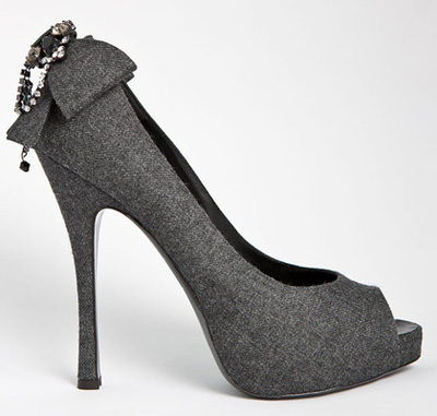 ����ƬЬ��׌����һ��Ϭ����