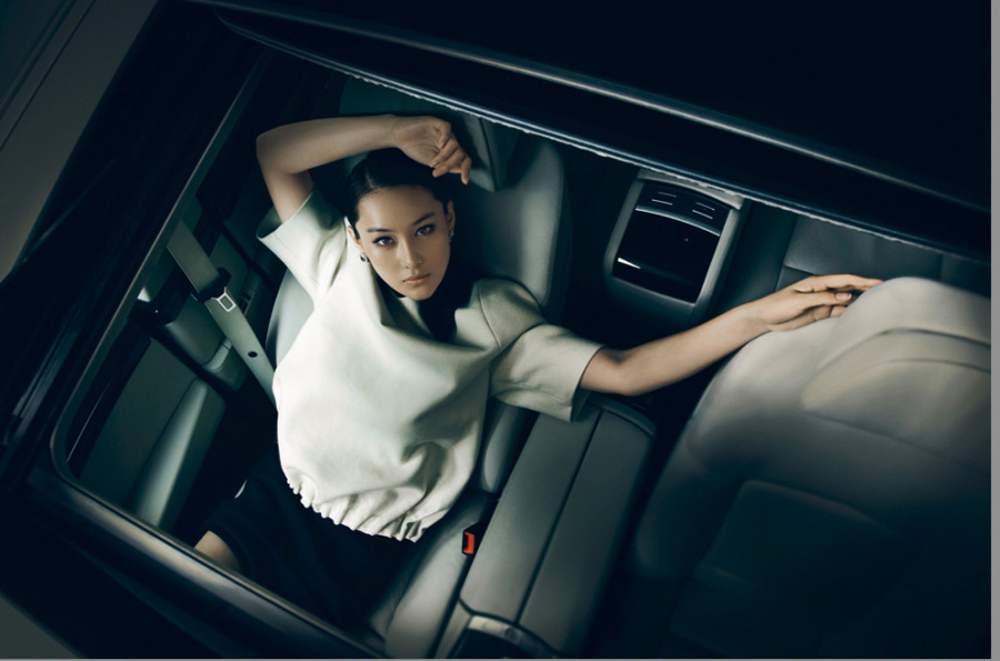 ��ܰ����܇�����Ƭ �M�@���|��Ů����