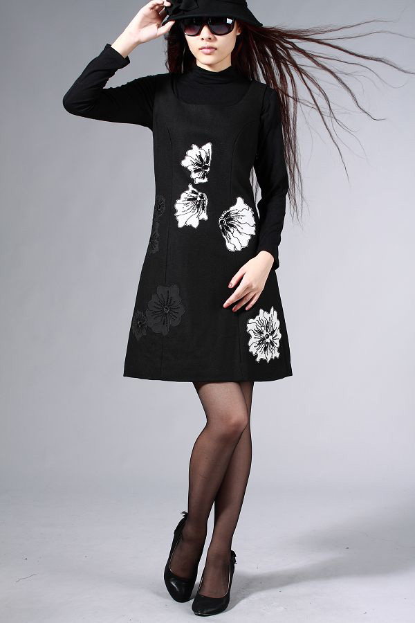 2011��ӆ���C��ë���B�±���ȹ