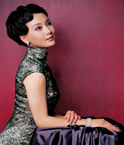 ���Ϻ���Ů�ӵ������L��