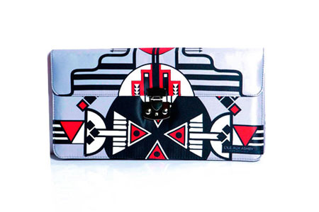 �@��׃�ξ�䓣�һֻ�ְ����M����