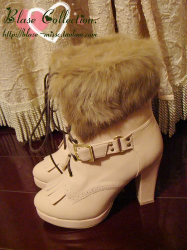 ����ɫ��ë��߅ϵ����ѥ