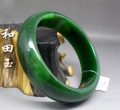 �Ї����~�Z�е�Ů���Ļ�