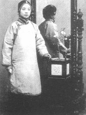 �Ŵ��ع�Ů�ӵı��K�ª�����ؑ���Ʒ�����ؑ����