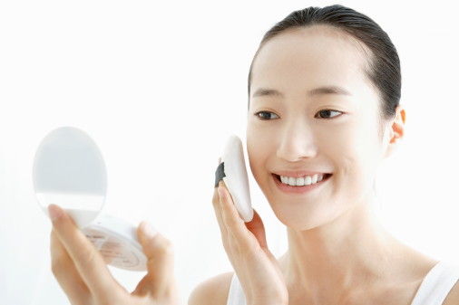 彩妝技巧讓你從圓臉妹變身迷人巴掌臉