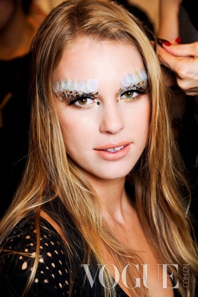 �����z�����ɾ� 2011�ﶬDior�߼���������y��