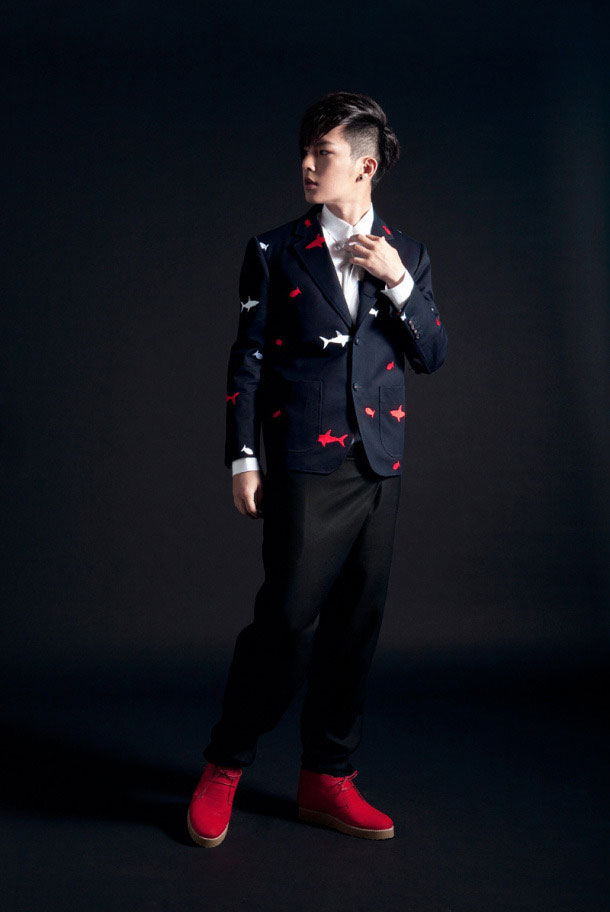 �ׁ��]�����L����к����x