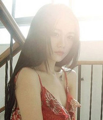 �����Ϲ������͹Ŋy�ȵ��� ��լ����Ů��