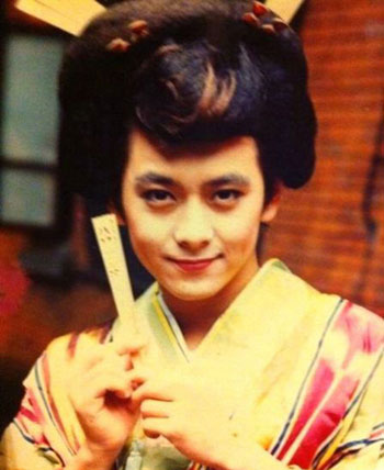 ��־�f��������ˇ���� Ů�W(w��ng)�ѷQ������Ա�