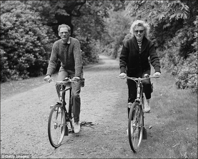 ����ɏ��¶50����o(j��)�� ���F��Ƭ�ع�