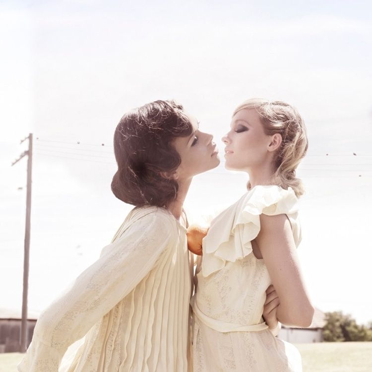 ���f�r�⣺������Ů�ķ����ഺ