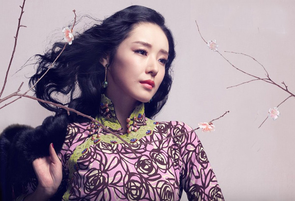 ���۵�����͹��c��ʽĦ��