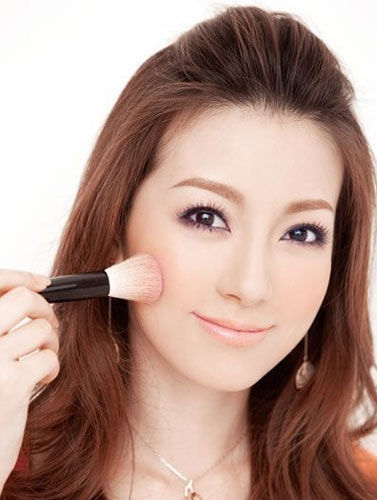 �紺�Ƅ���ɫ�y�� ׌�����̰�3��