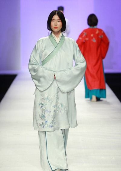 T�_�ϵĄe�ӹ��L���