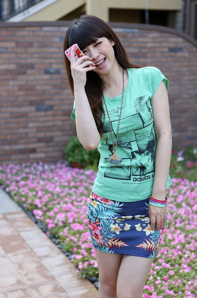 ���r������ˬ�� �Gɫ��T�o����ȹ