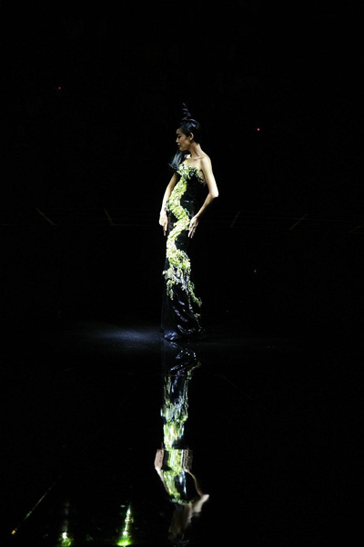 Giorgio Armani�������㉺�S�����b�c��������ײ���⡱