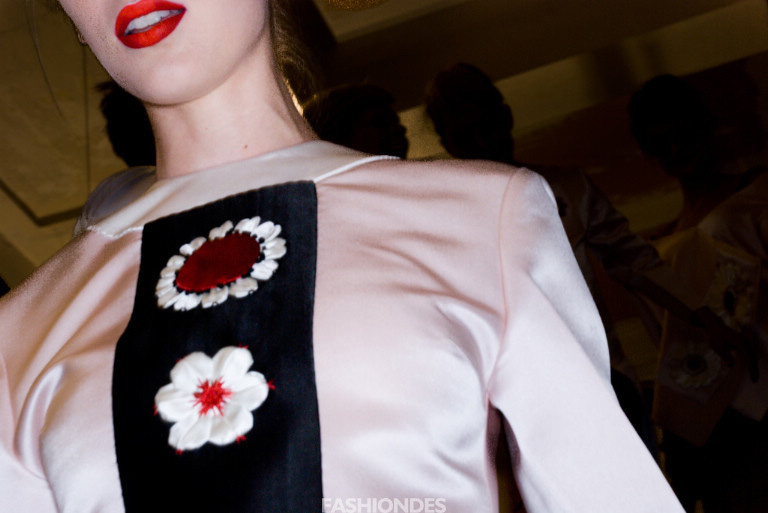 Prada�¼���ˇ�˞��`�� ���_�ֲ��D�ع�