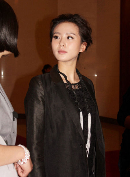 ��һ��լ��Ů��ԊԊ���½�