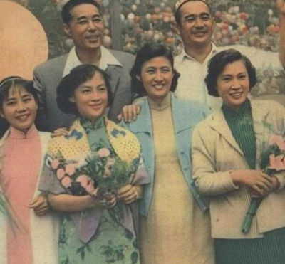 �����P��50�����Ư����Ů�݆T