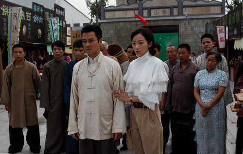 ���~��(w��n)���nѩ˺����Ů��(bi��o)�� ���������ĸ�H