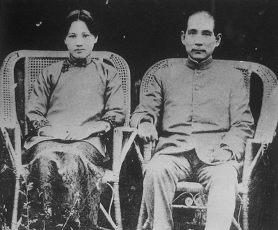 �P�c(di��n)�vʷ�ϵ��Ї���һ����