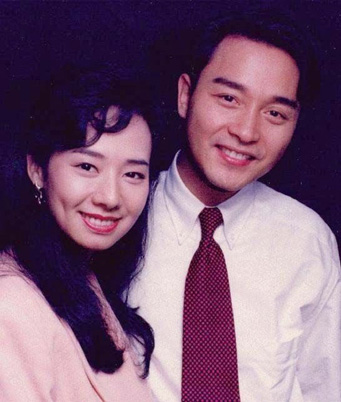 �����s�y��ë˴�� �������һ���е�9��Ů��