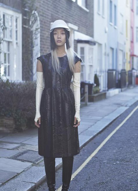 ���󵤺ڰ��pɫ�l(f��)�Č�(xi��)�� �������[��(f��)���L(f��ng)