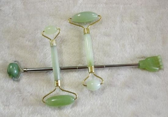 ����Ї����ݸ����l(f��)չʷ