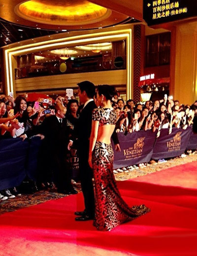 ���ǳ����\�����T��ӳ��������մ�¶�����R