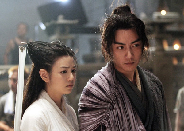 �����b�H�����ϣ��С��Ů����