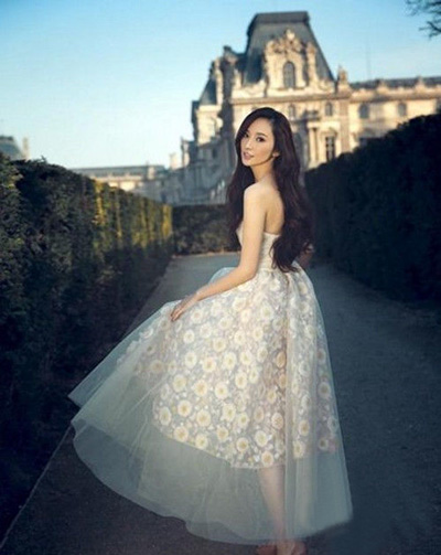 ����Ⱦ��^����Ů���ͻ�� ����4����ȱϯ�r�b��