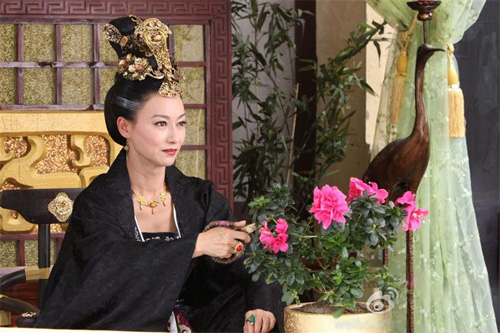 ��Ӣ�tՄ���ƌm�ࡷ���Һ���t�춼��Ů�h��