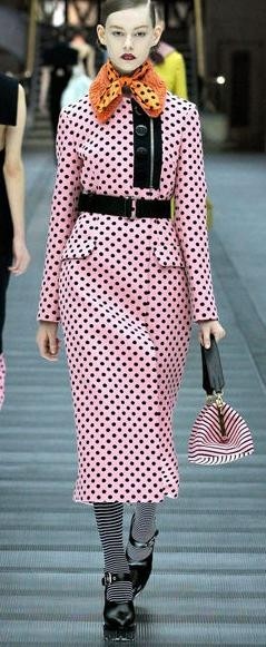 �͹��^ϥȹ�L�� 1940����`�лؚw