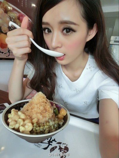 Ů�����ݿ��Ɨ���y�ֱ� ��Ů���Ǳ�ģ��