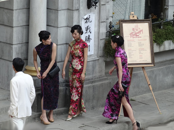 ���|���ɼ���Ƭ����Ů�������ع�