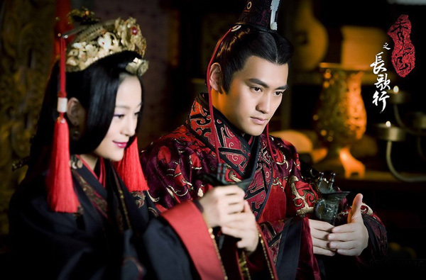 ��������ɽ�L���С����¿ɸ������ ������Ы����