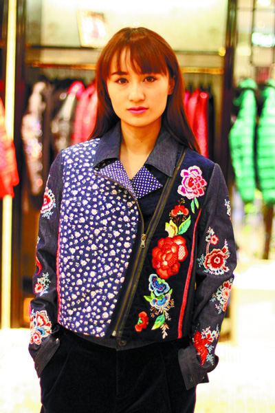 �_���Ї��L ���_���F